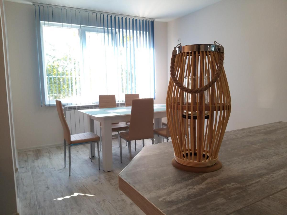 Апартамент Трапезица Скай Veliko Tarnovo Exterior photo